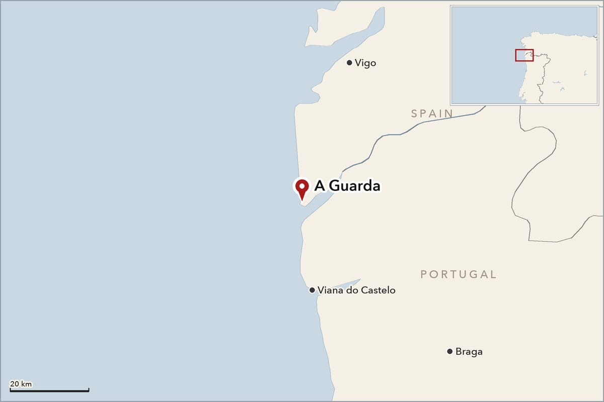 Map showing where A Guarda is